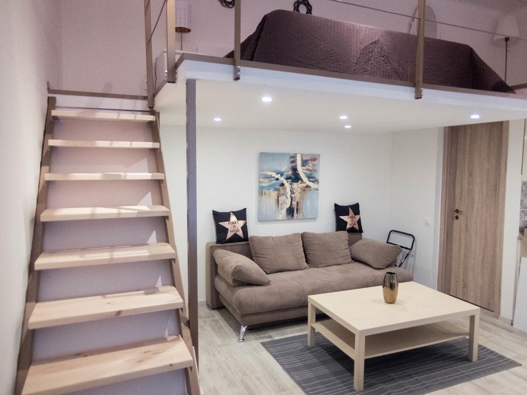 Goldcentral Apartment Gozsdu บูดาเปสต์ ภายนอก รูปภาพ